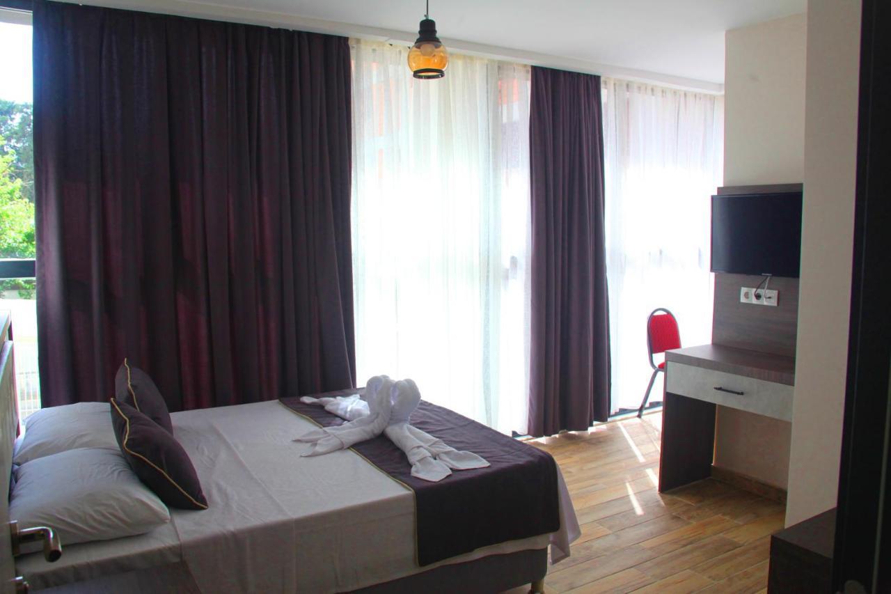Comfort Basaran Otel Antália Exterior foto